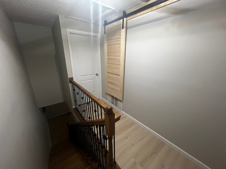 Building Photo - 3390 Ramblewood Ct