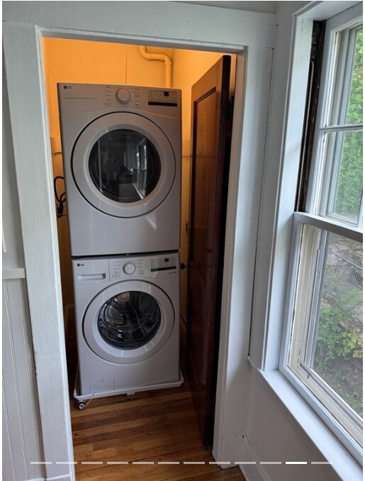 Building Photo - 12 Upland Rd