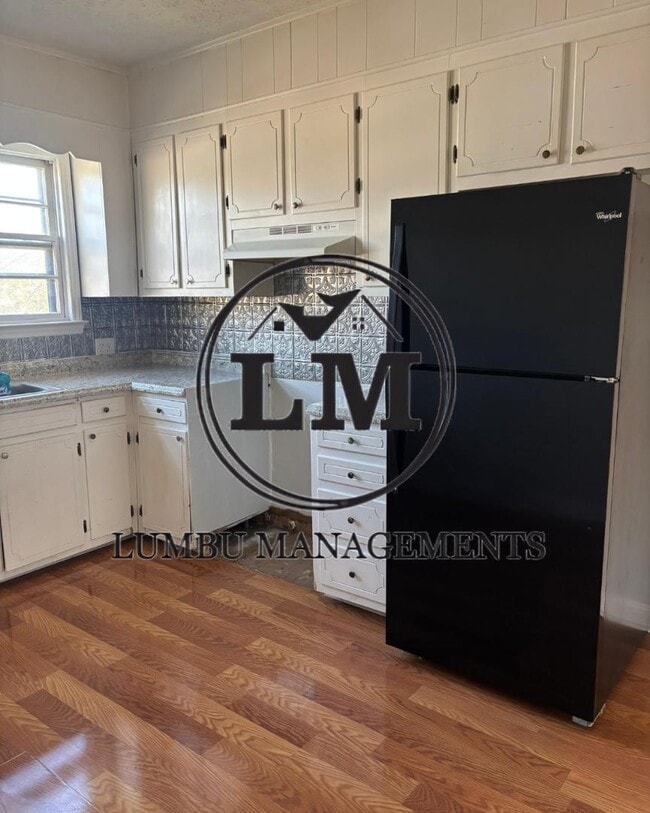 Building Photo - 1131 Stokes St