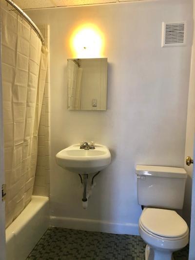 Building Photo - 405 Beacon St