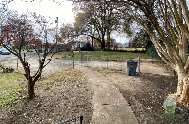 Building Photo - 22 Springfield Ave