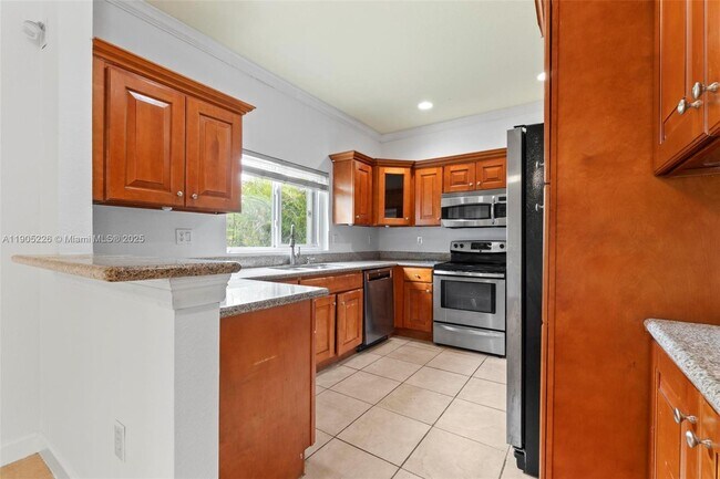 Building Photo - 13383 SW 268th Terrace