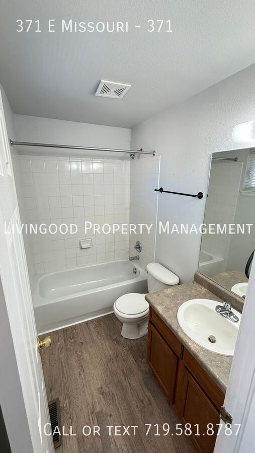 Building Photo - 371 E Missouri-371