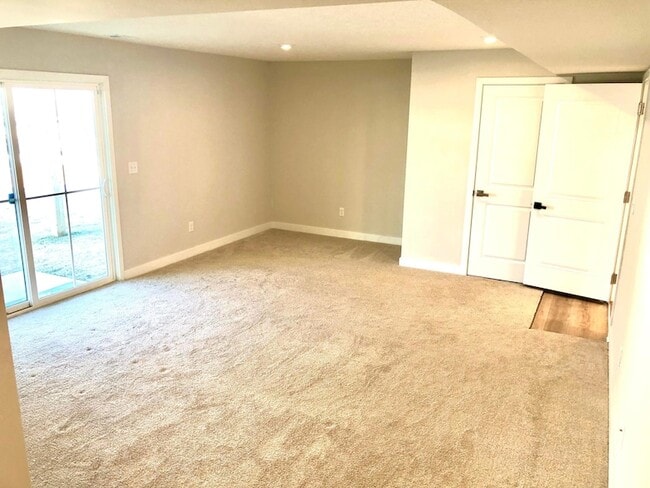 Building Photo - 201 Via Veneto