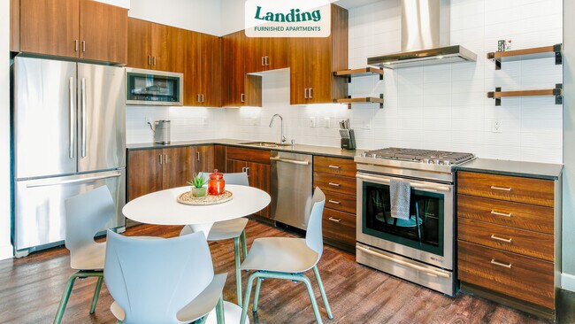 Building Photo - 10650 Dean Martin Dr