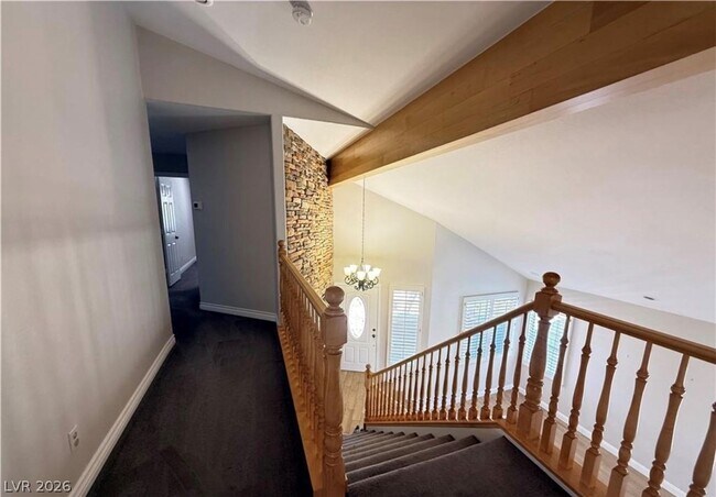 Building Photo - 32 Sandwedge Dr