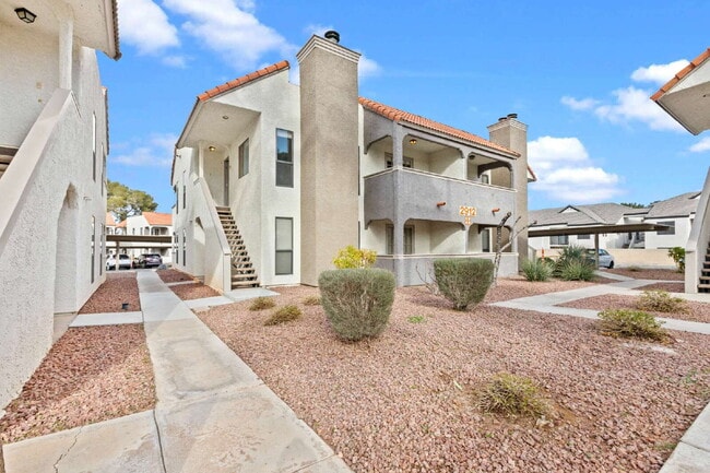 Building Photo - 2912 Bluegill Way