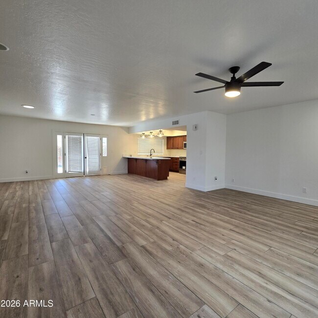 Building Photo - 3137 W Wescott Dr