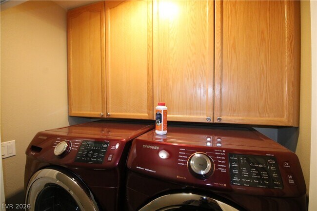 Building Photo - 1520 Vía Cassia