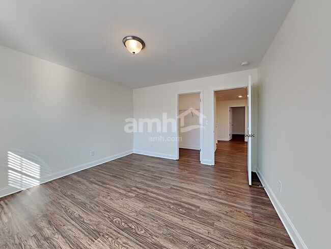 Building Photo - 4869 Chutney Dr