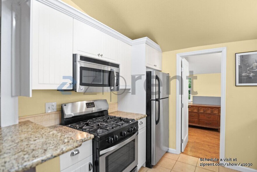 Building Photo - 20830 Panorama Dr