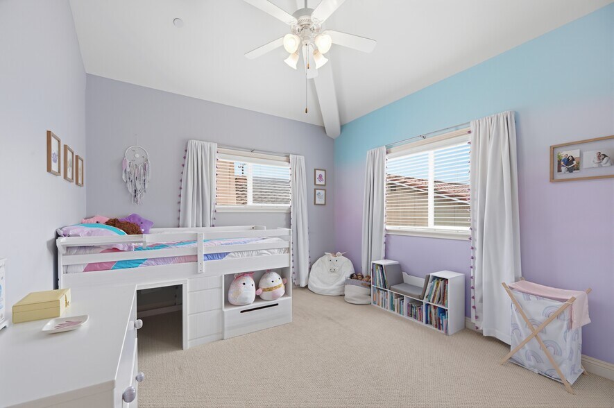 Building Photo - 1718 Harriman Ln