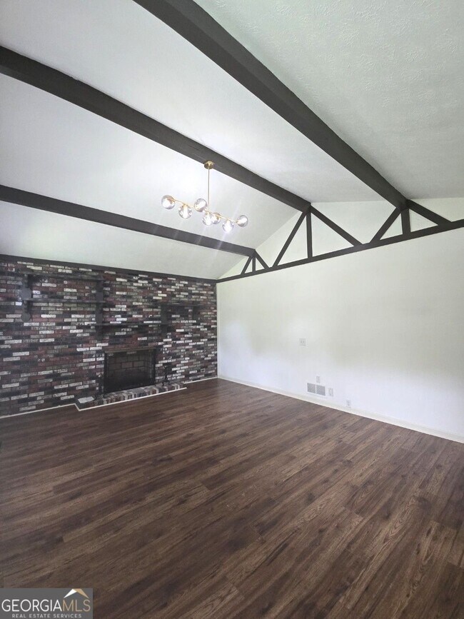 Building Photo - 2821 Meadowlark Trail NW