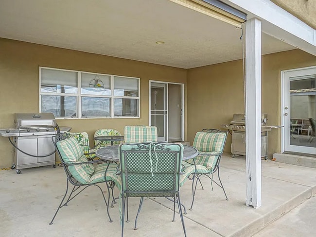 Building Photo - 8709 Tierra Alegre Dr NE