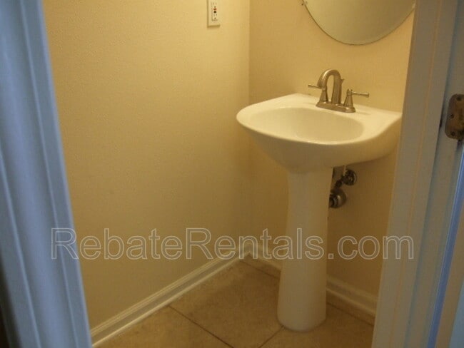 Building Photo - 7528 Scarlet Ibis Ln