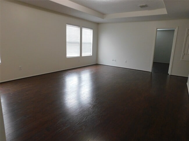 Building Photo - 19130 Yaupon Ranch Dr