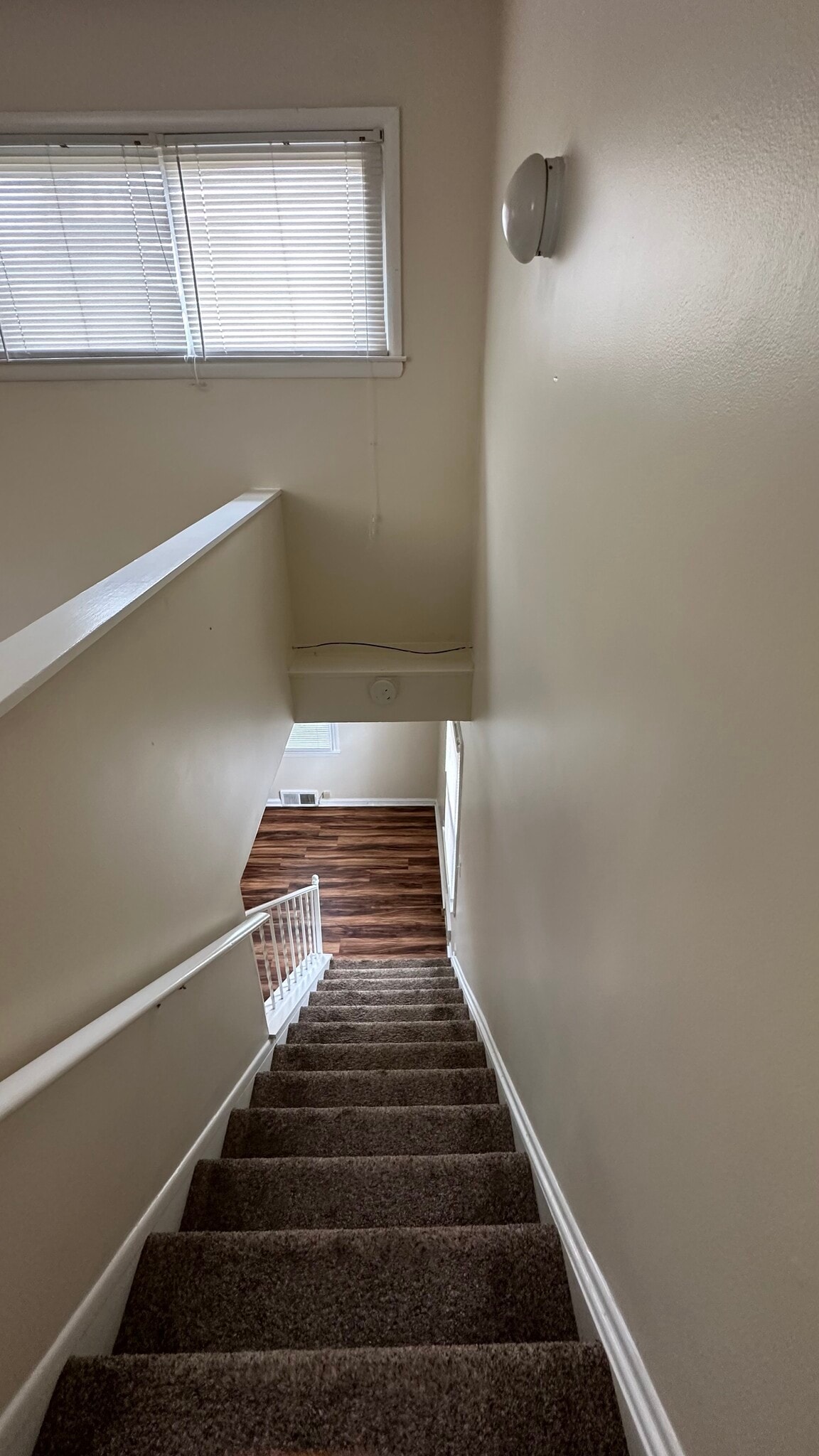 Building Photo - 2945 Burdette St