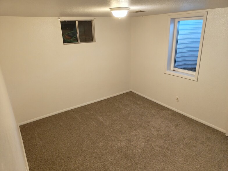 Bedroom #3 - 7114 Newland St