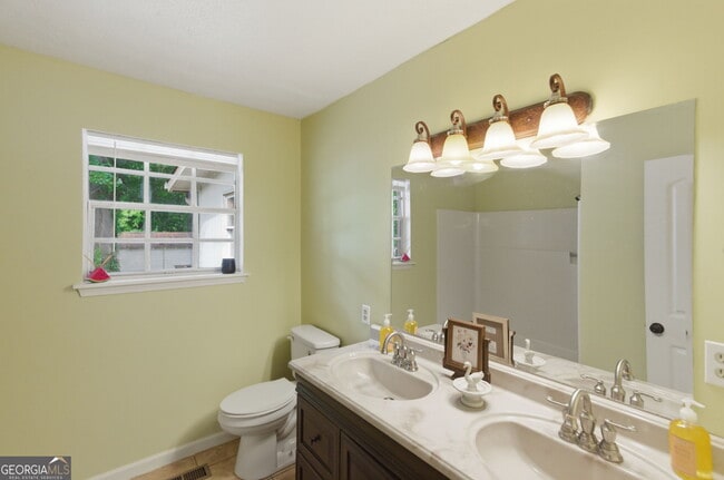 Building Photo - 4400 Winding Creek Dr