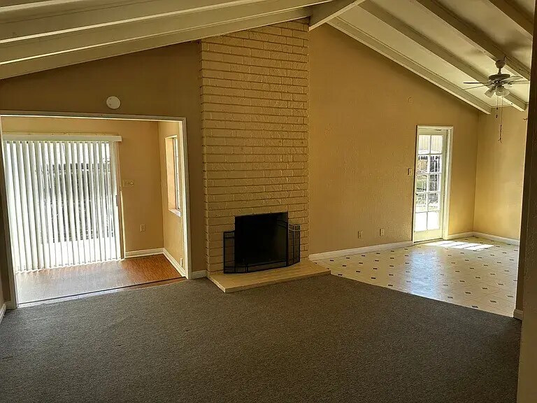 Building Photo - 2979 Berkeley Rd
