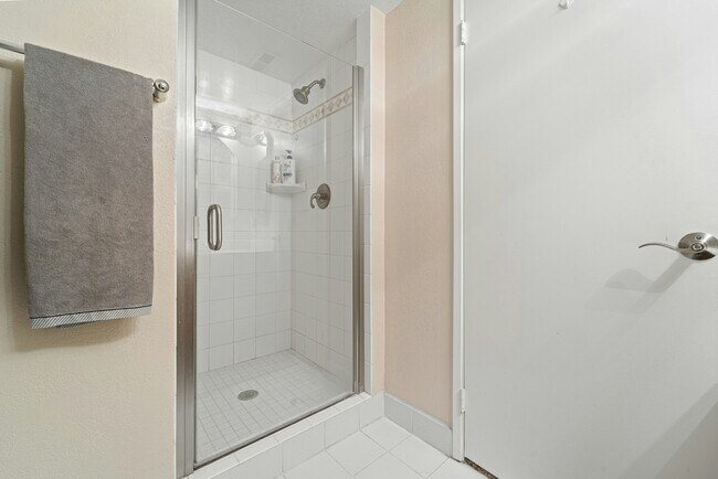 Building Photo - 6917 Camino Revueltos