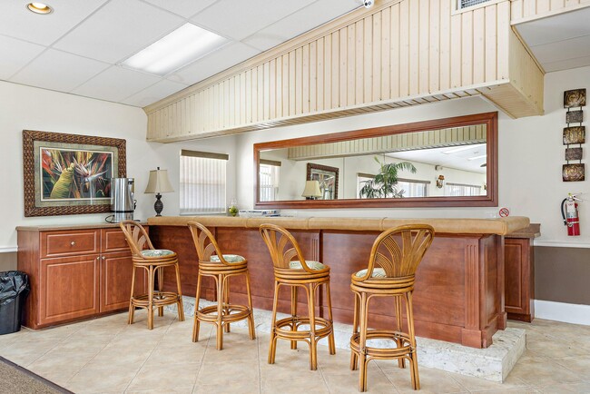 Building Photo - 3351 Spanish Trail