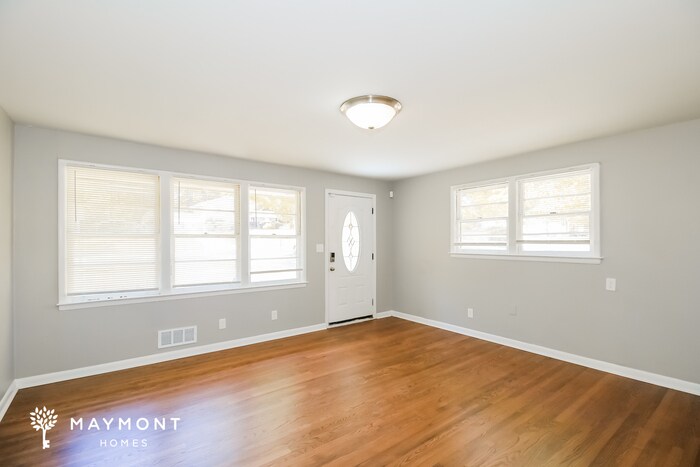 Building Photo - 8542 Taylor Rd