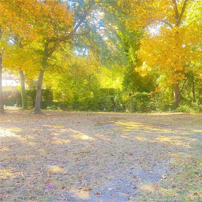 Building Photo - 6021 Elstree Pl