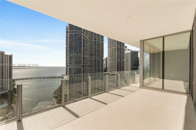 Building Photo - 300 Biscayne Blvd Way