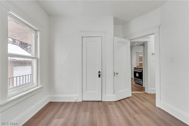 Building Photo - 414 E 148th St