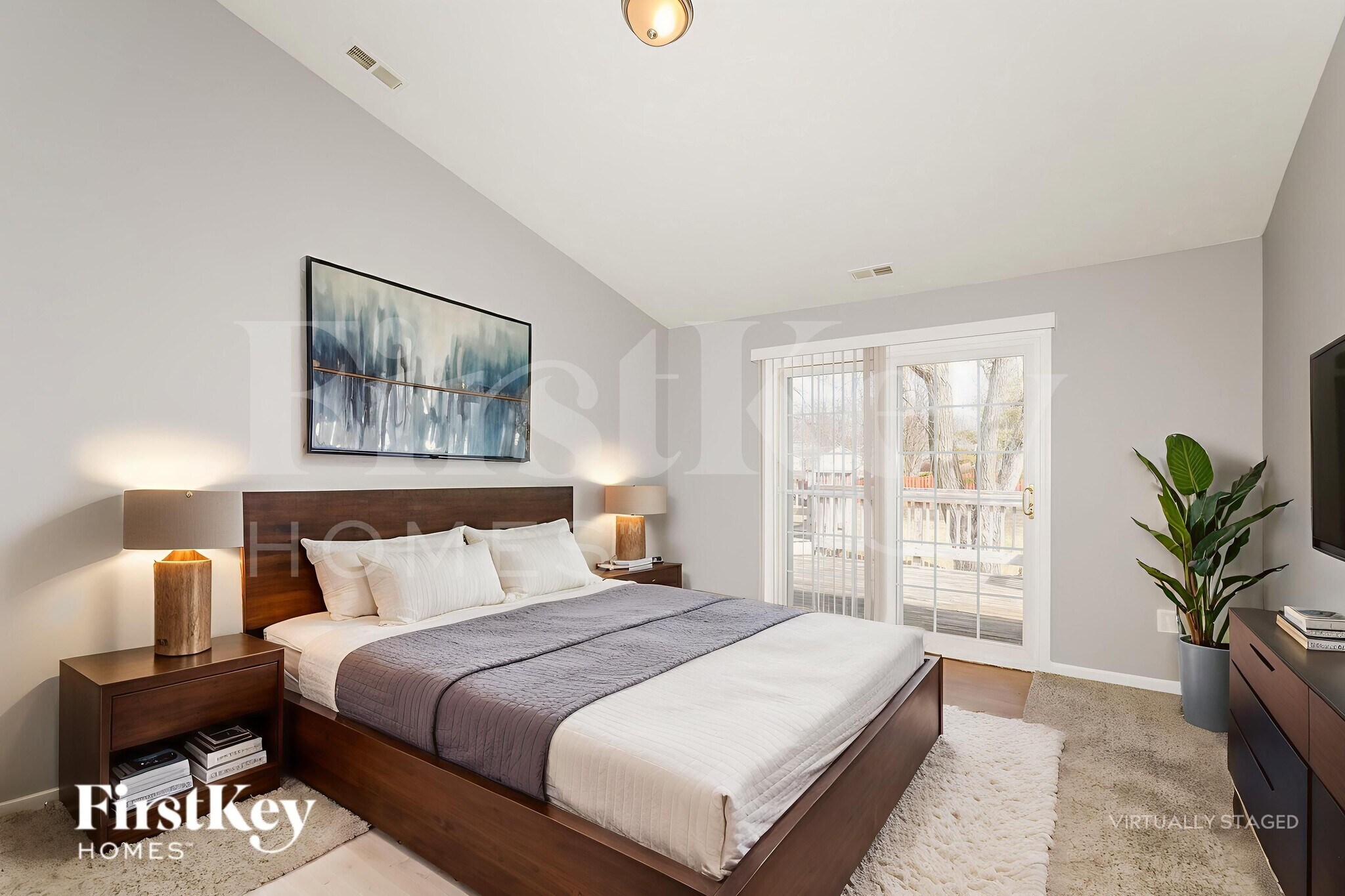 Building Photo - 1651 Parkthorne Dr