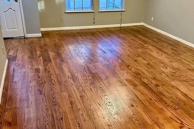 Building Photo - 2752 Peach Dr