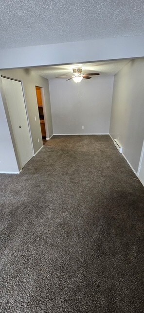 Building Photo - 2323 Shoreland Ave