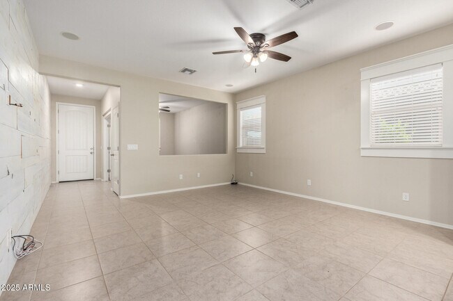 Building Photo - 17163 W Orchid Ln