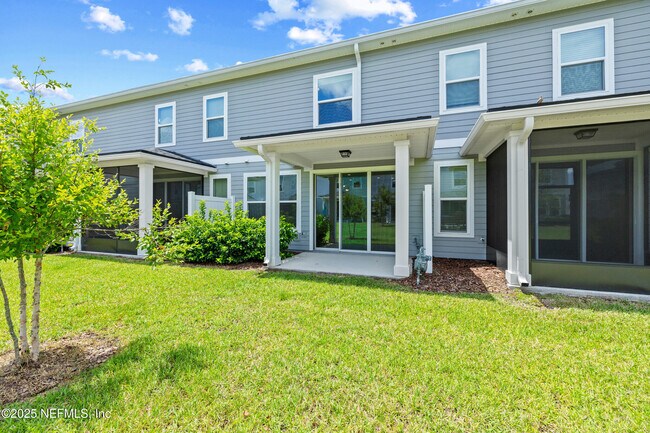 Building Photo - 243 Pine Bluff Dr