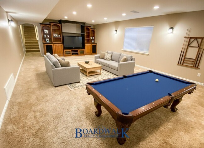 Building Photo - Stunning Draper Home with Finished Basement & Backyard Retreat