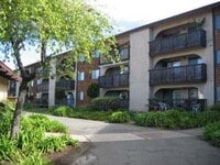 Building Photo - Madonna Vista Condo