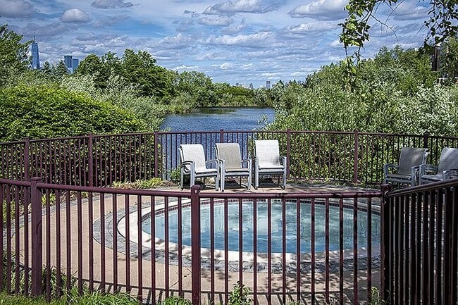 Hot Tub - 15 Freedomway