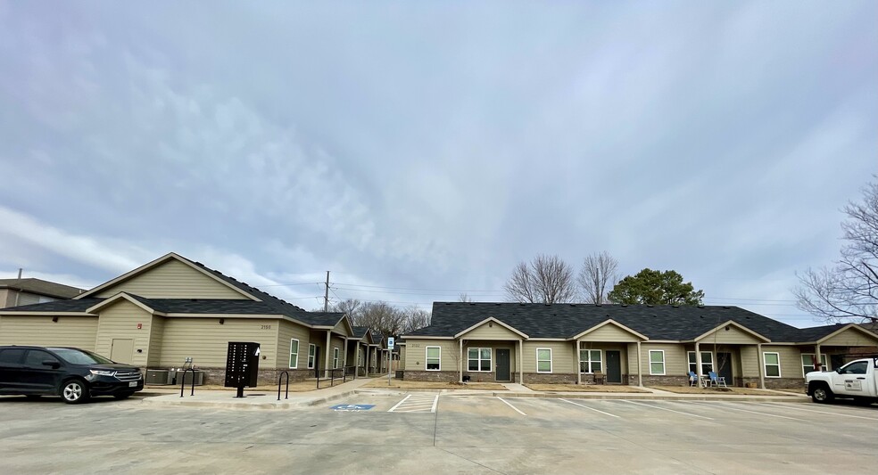 Leverett Flats Exterior - Jordan Living Apartments