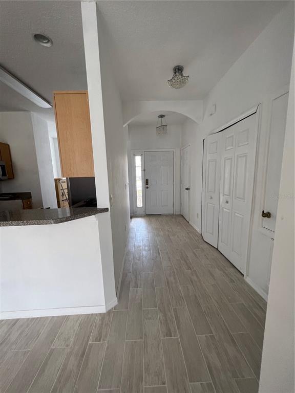 Building Photo - 1205 S Beach Cir