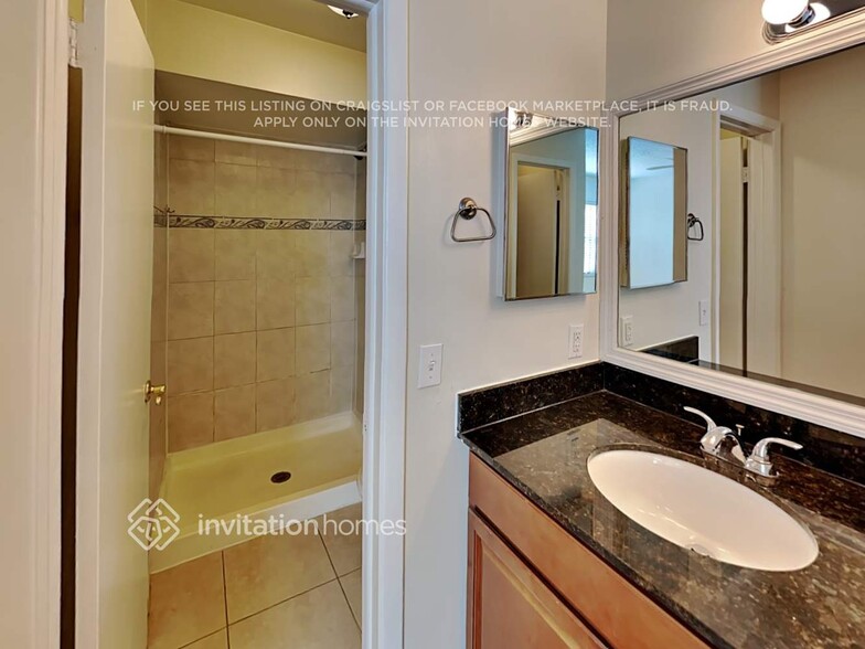 Building Photo - 10428 Rosemount Dr