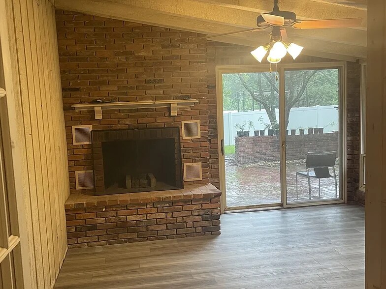 Building Photo - 2526 Trossock Ln