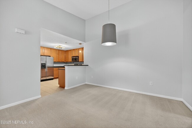 Building Photo - 7067 Deer Lodge Cir