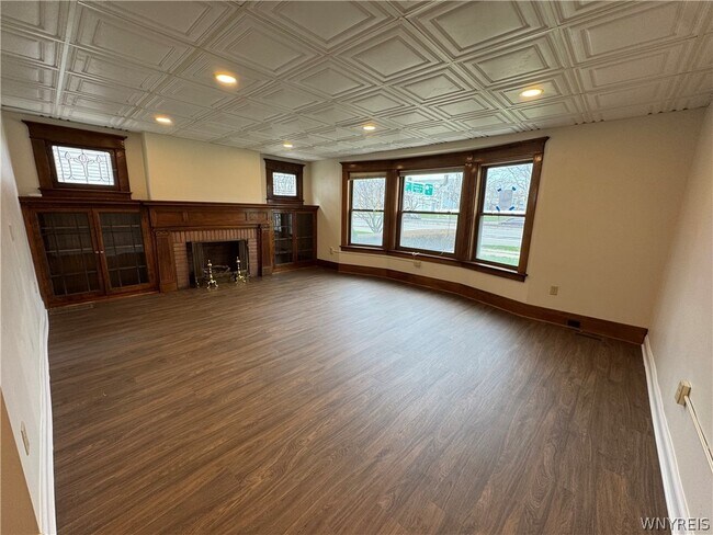 Building Photo - 117 Humboldt Pkwy