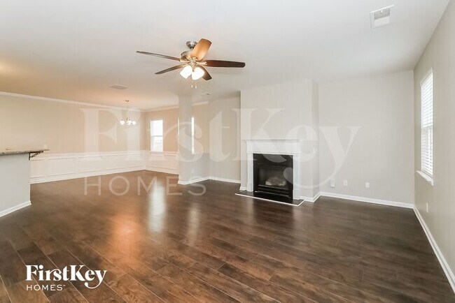 Building Photo - 116 Camdyn Cir