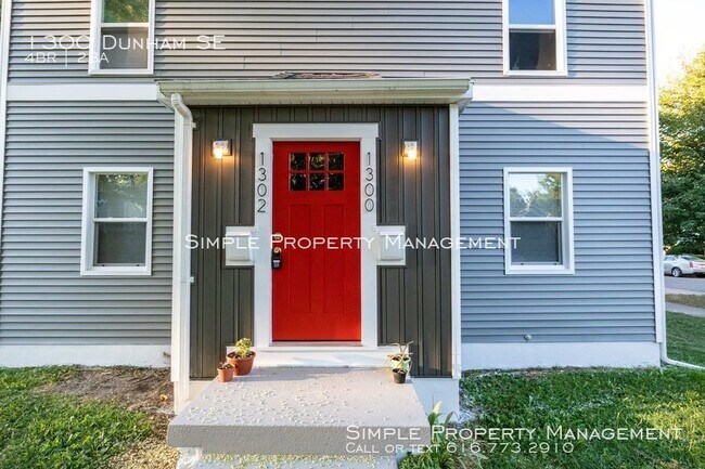 Building Photo - Nice 4 bed, 2 Bath Lower!
