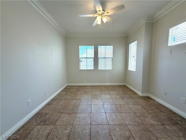 Building Photo - 322 Turtle Peak Ave