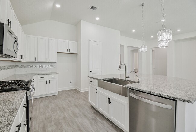 Primary Photo - 13207 Westmont Heights Ln