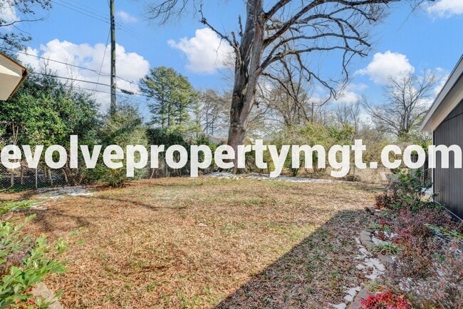 Building Photo - 1260 Cherrydale Cove