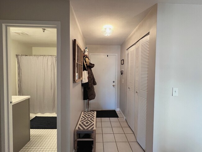 Building Photo - 376 Ocean Ave